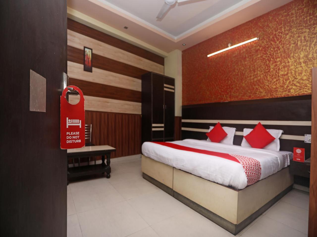 Oyo18541哈利德夫酒店 Roorkee 外观 照片